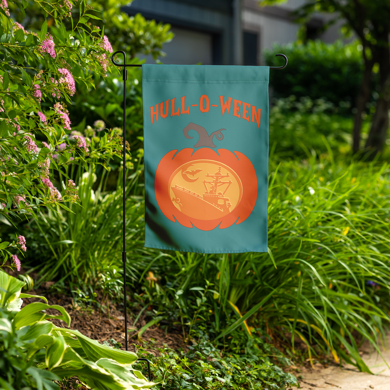 Hull_O_Ween_Destroyer_Flag_Lifestyle_Mockup.png_16201391